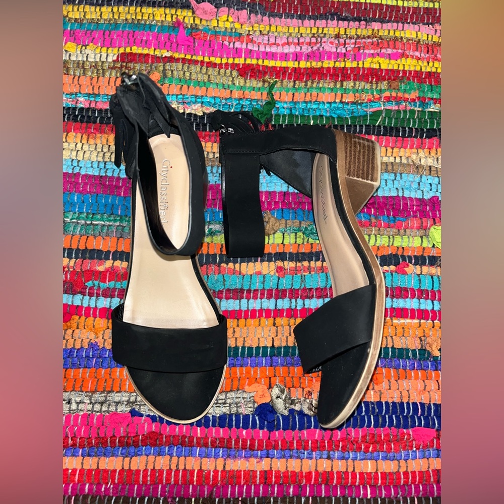 Black | CityClassified Medium Heels Sandals with Fringe | Size 7.5